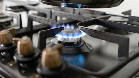 why is my gas stove not lighting but clicking and sparking